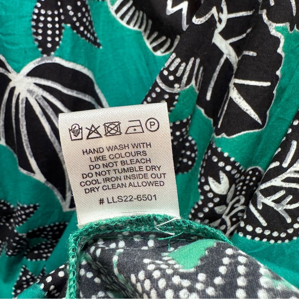 Love the Label Mini Dress Boho Floral Resortwear Preppy Green Black Sz S - Picture 13 of 16